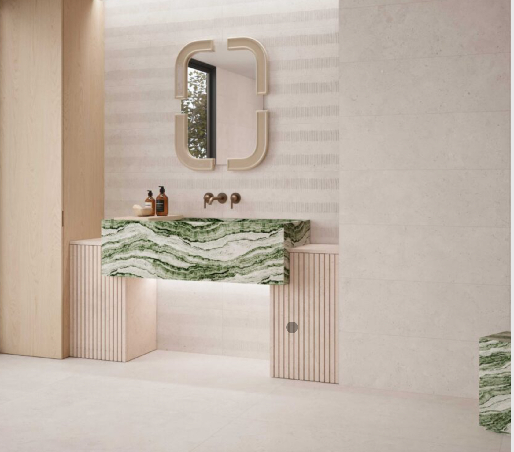 Vasque en marbre vert veiné, salle de bain